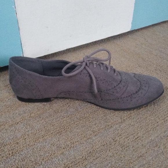 Lower East Side Gray Suede Lace Shoes - Picture 4 of 6